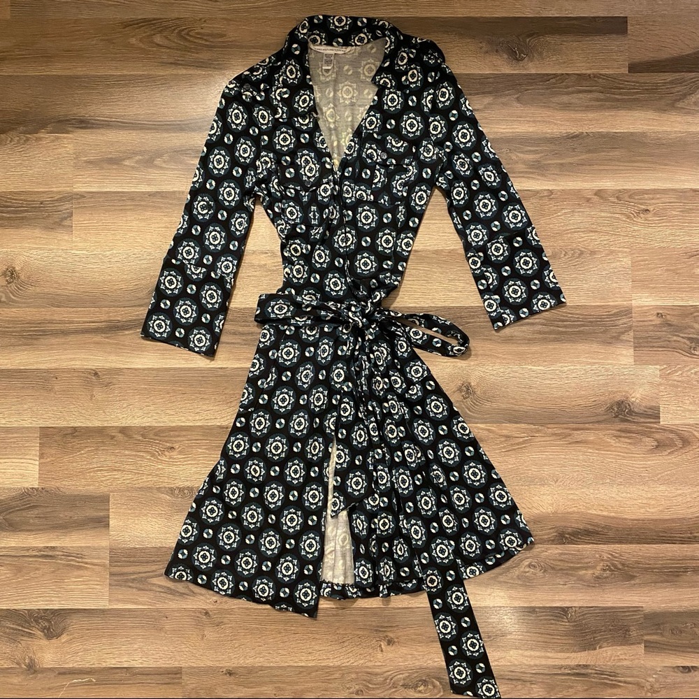 DVF Silk Blue Patterned Wrap Dress